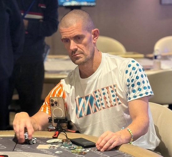 CASH GAME : Gus Hansen s'offre une session endiablée au Club Circus Paris ! 