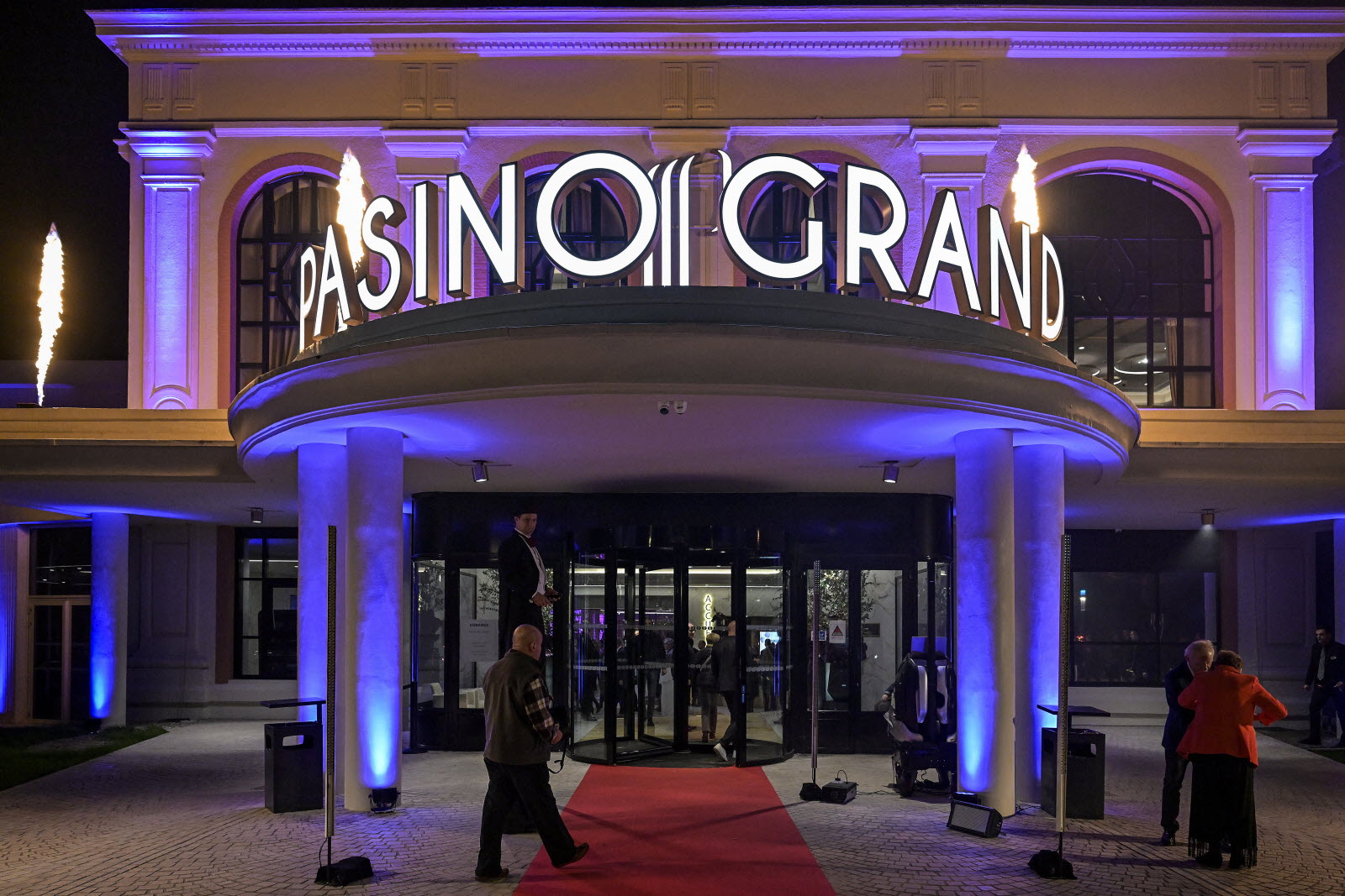 PASINO GRAND LA TOUR DE SALVAGNY : Le Pasino Poker Club, la pokerroom 2.0 !